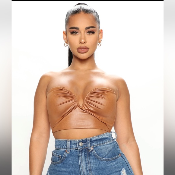 FIA CROP TOP - Picture 1 of 3